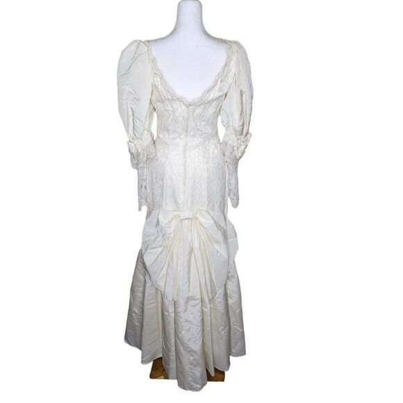 Vintage 80s Lace Wedding Dress Womens S White Bow Seed Pearls Mutton Sleeves Tru - Picture 9 of 13